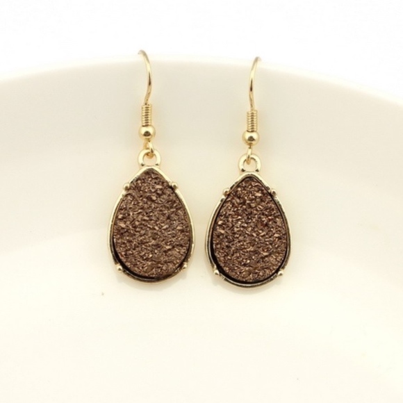 SOLD OUT - Picture 2 of 4